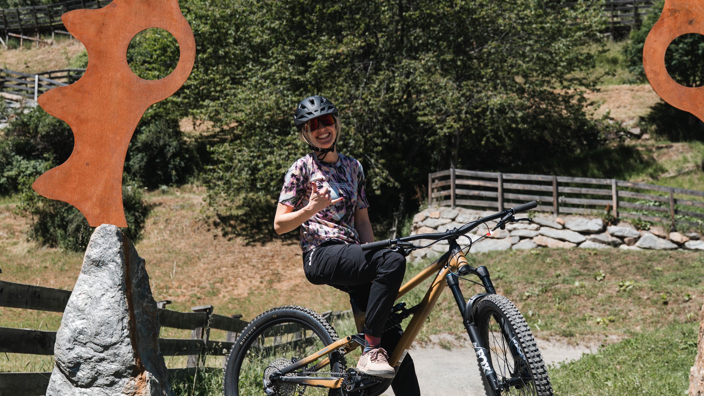 shooting-monsroyale-specialized-summer25-5.jpg
